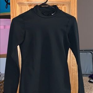 nike thermal undershirt